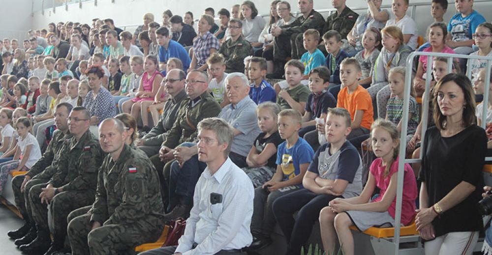 Żołnierze spotkali się z młodzieżą