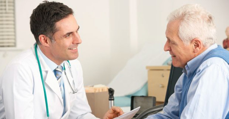 Przychodzi facet do lekarza