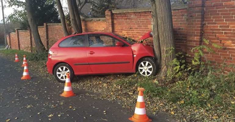 Wypadek na drodze w pobliżu Czarnogoździc