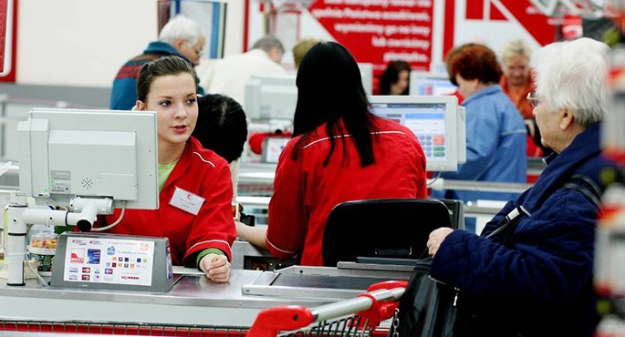 Złe wieści dla klientów! Ministerstwo Rodziny i Pracy bierze się za ustawę zakazującą handlu w święta