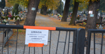 Pustka cmentarzy w dniach pamięci