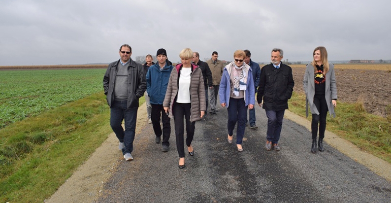 Nowe nawierzchnie na wsiach