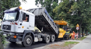 Nowa nawierzchnia na Cisowej