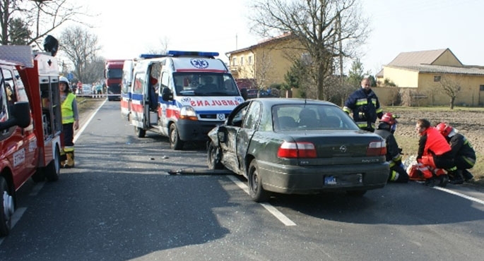 Dwie osoby poszkodowane