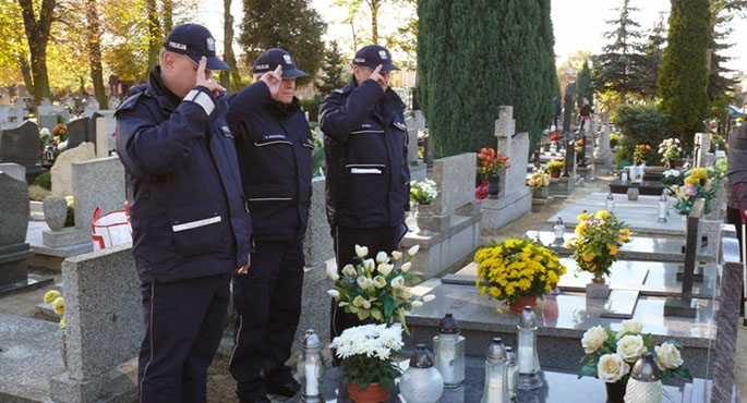 Cześć pamięci dawnych kolegów ze służby