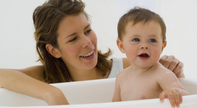 Po zastosowaniu leku, wyczesz włosy gęstym grzebieniem