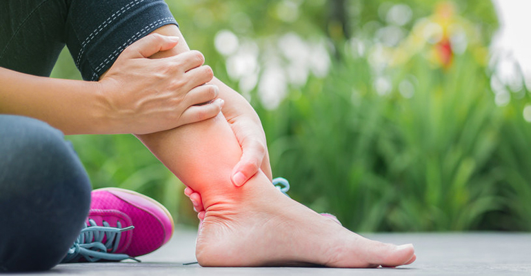 Domowe sposoby na obrzęki nóg