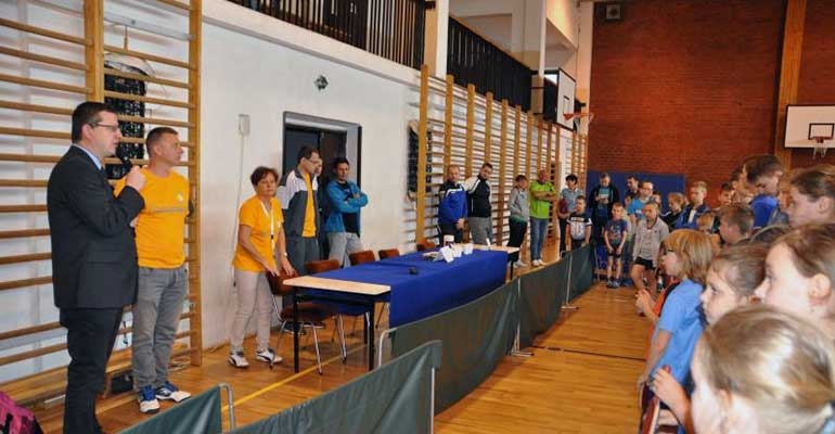 Turniej na jubileusz Zdun